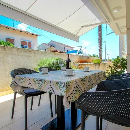 Karmen Apartment Novigrad (Istria)