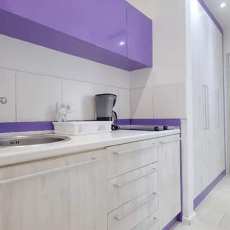 Karmen Apartment