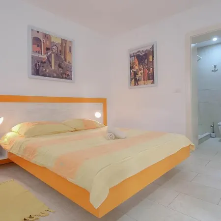 Apartment Karmen