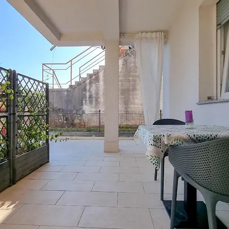 Apartment Karmen