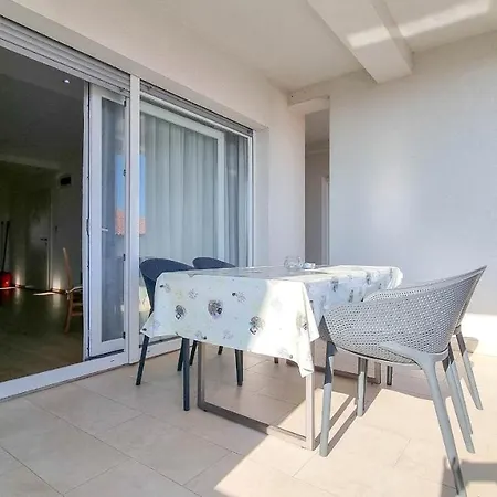 Apartment Karmen